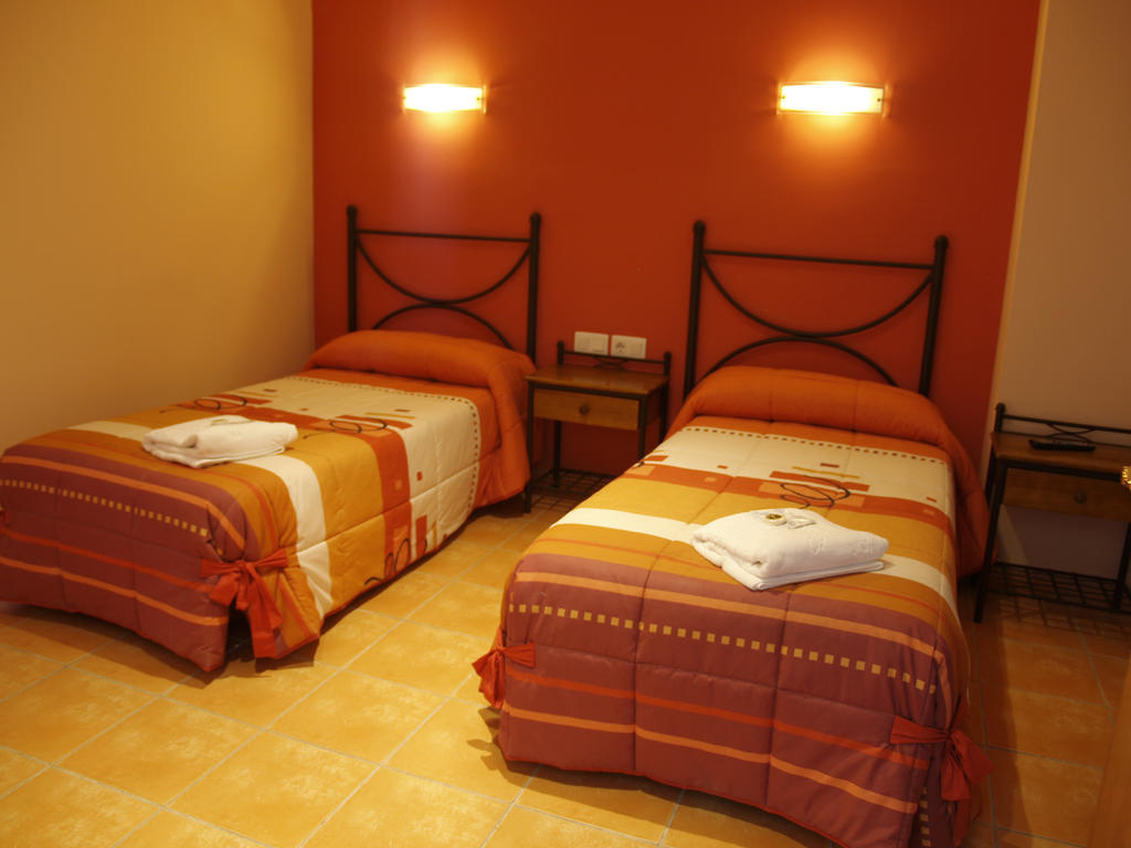 Hostal Portell Portell de Morella Zimmer foto